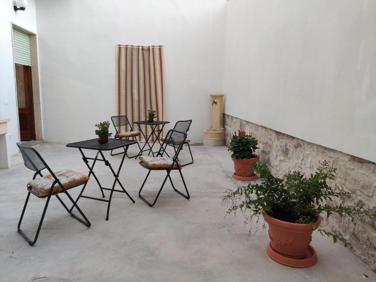 B&B 24 Maggio Carloforte (Isola di San Pietro) Exterior foto