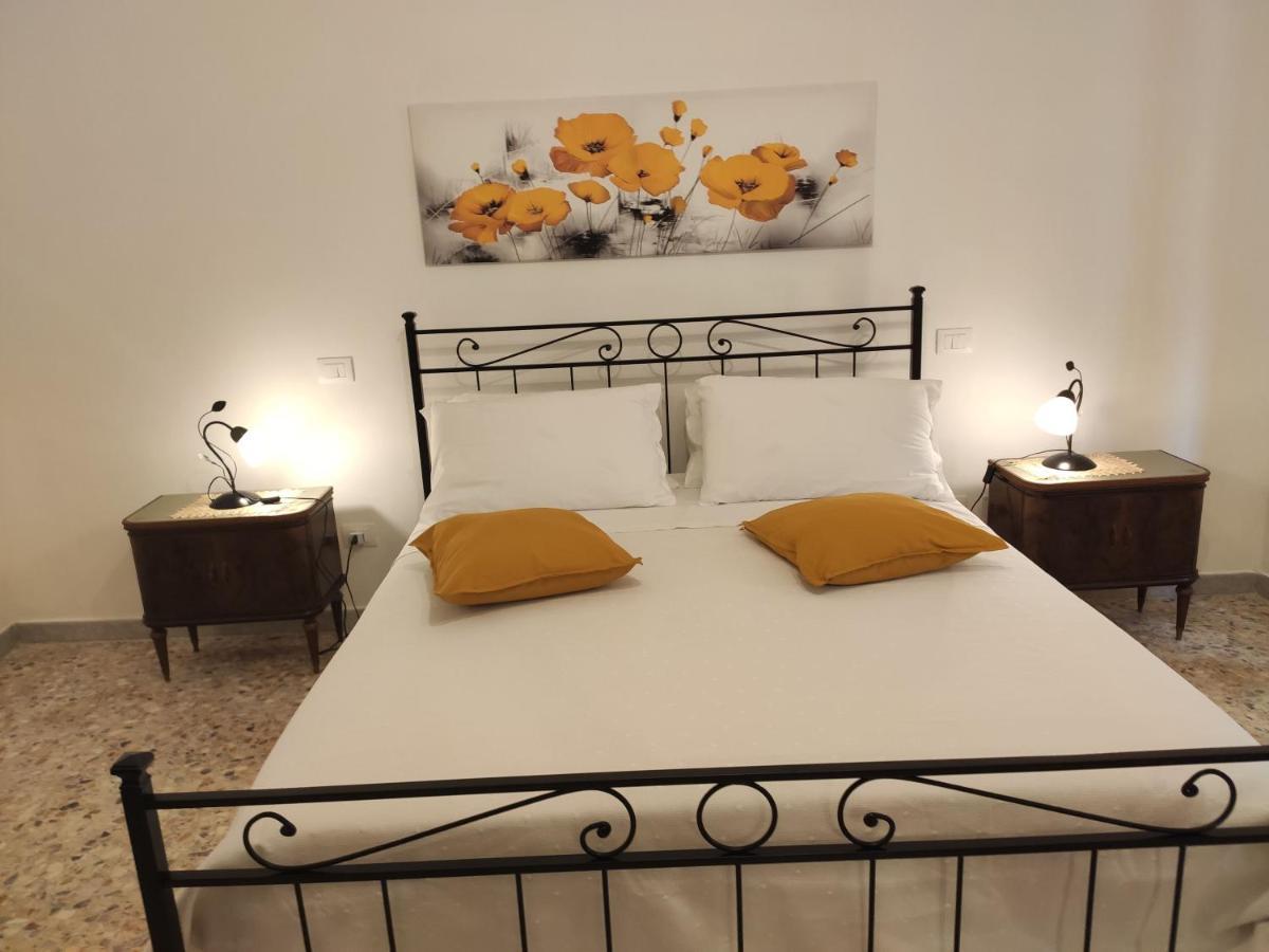 B&B 24 Maggio Carloforte (Isola di San Pietro) Exterior foto